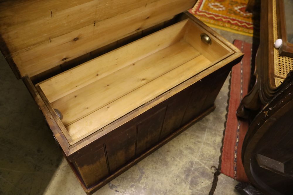 A Victorian pine trunk, width 85cm, depth 43cm, height 46cm